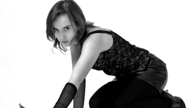 Foto en estudio en blanco y negro